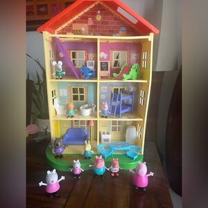 Peppa Pig Lights Sounds Family Home Playset House With Furniture And Figures